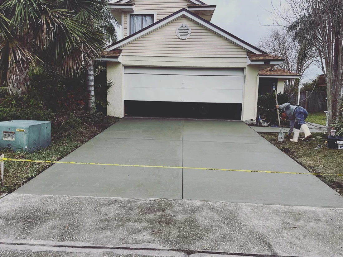 How to Prevent Tree Roots from Damaging Your Concrete in Orlando