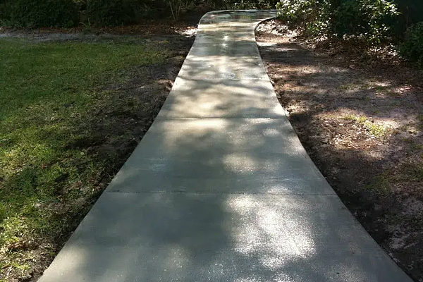 Signs Worn Concrete Surfaces in Orlando Are Getting Worse
