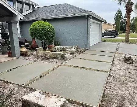 Gray-home-sidewalk-1000w