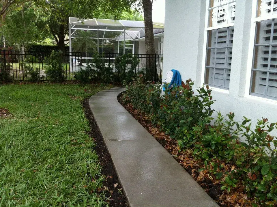 sidewalk-house-1-1000w1