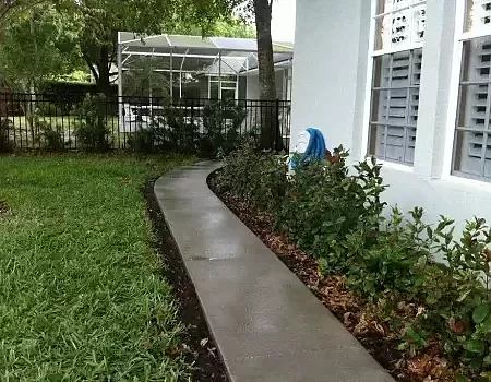 sidewalk-house-1-1000w1