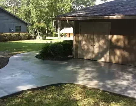 sidewalk-patio-1000w1